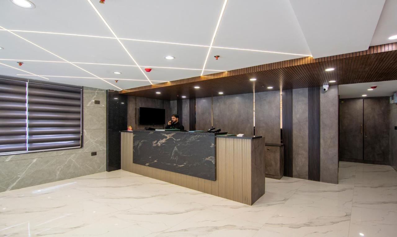 Treebo Royal Comfort Nueva Delhi Exterior foto
