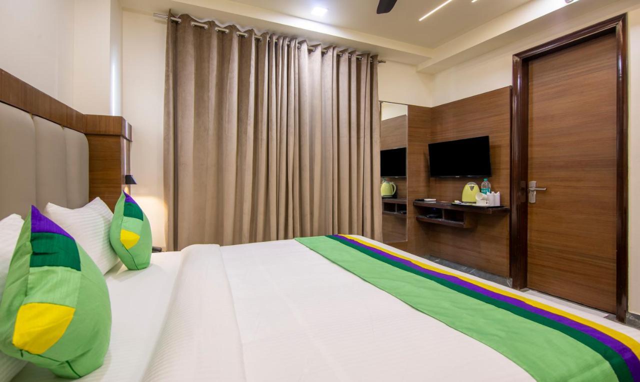 Treebo Royal Comfort Nueva Delhi Exterior foto