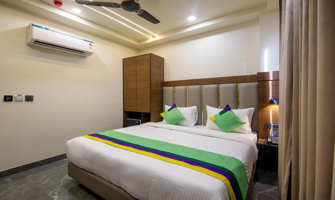 Treebo Royal Comfort Nueva Delhi Exterior foto